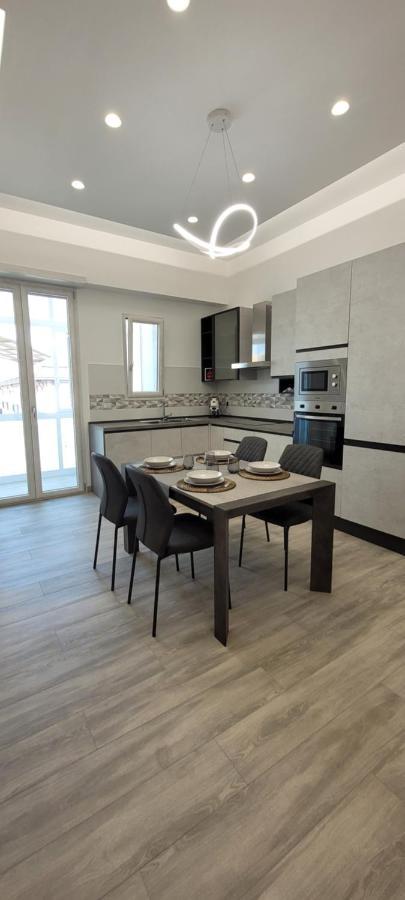 Erre Home Napoli Esterno foto